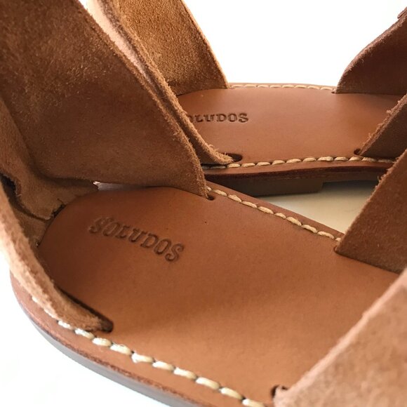 NEW Soludos Flat Sandals Womens 11 Natural Tan Suede Red Embroidered Zipper NWOB - Picture 4 of 12